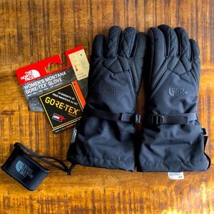 Black North Face Montana waterproof Goretex women’s gloves (size S)